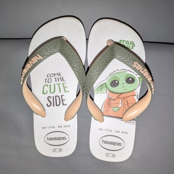 Havaianas Star Wars Baby Yoga Grogu Come To The Cute Side Flip Flop Sandal 11/12 - Picture 2 of 5